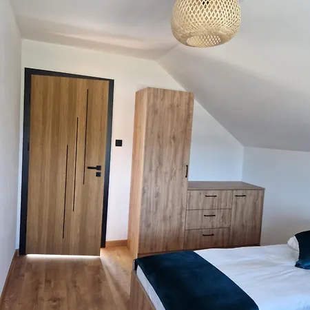 Domy Na Roztoczu Aleja Lipowa B,G,J,K Sauna Jacuzzi Zwierzyniec Exterior photo