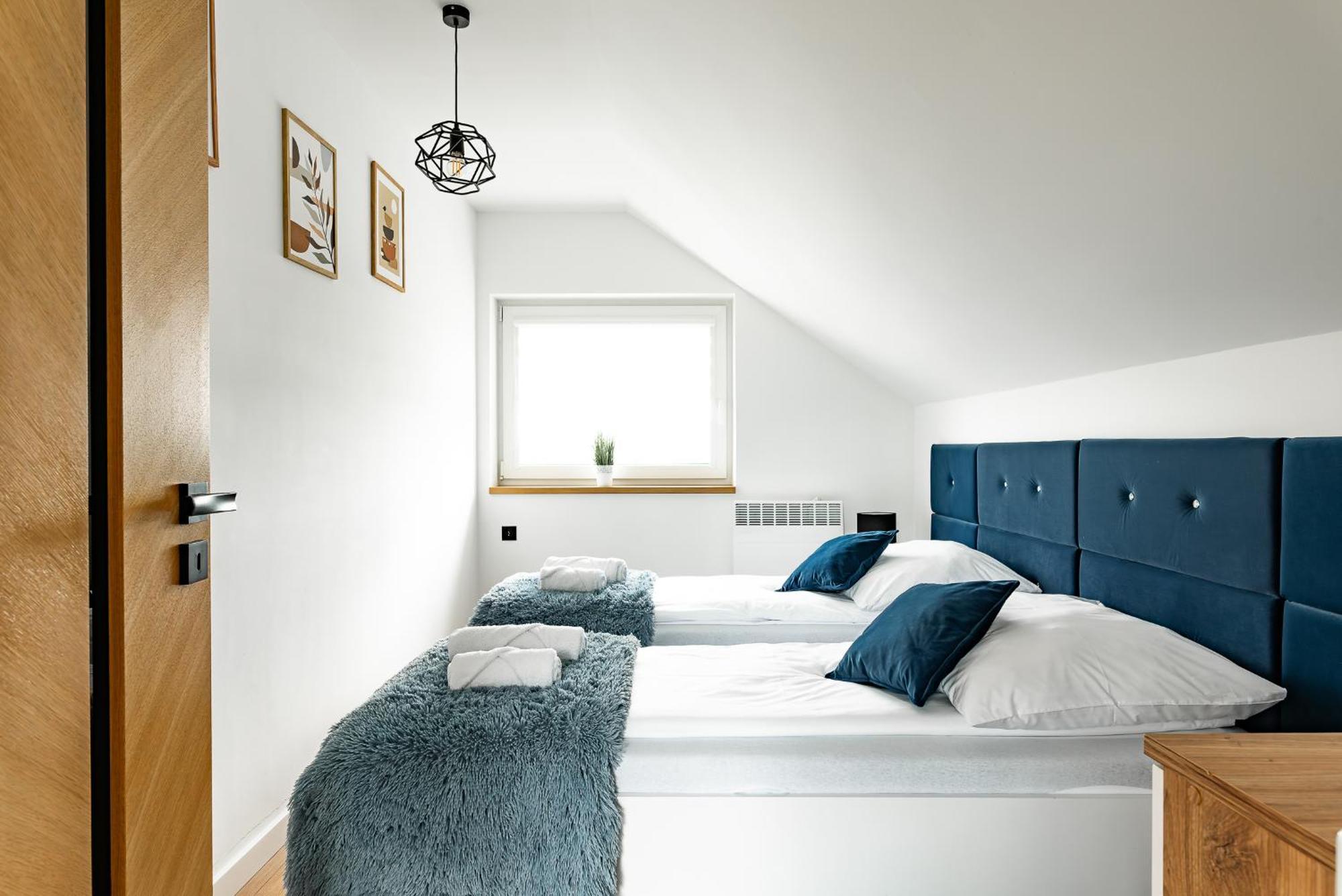 Na Roztoczu Aleja Lipowa B,g,j,k Sauna Jacuzzi Villa