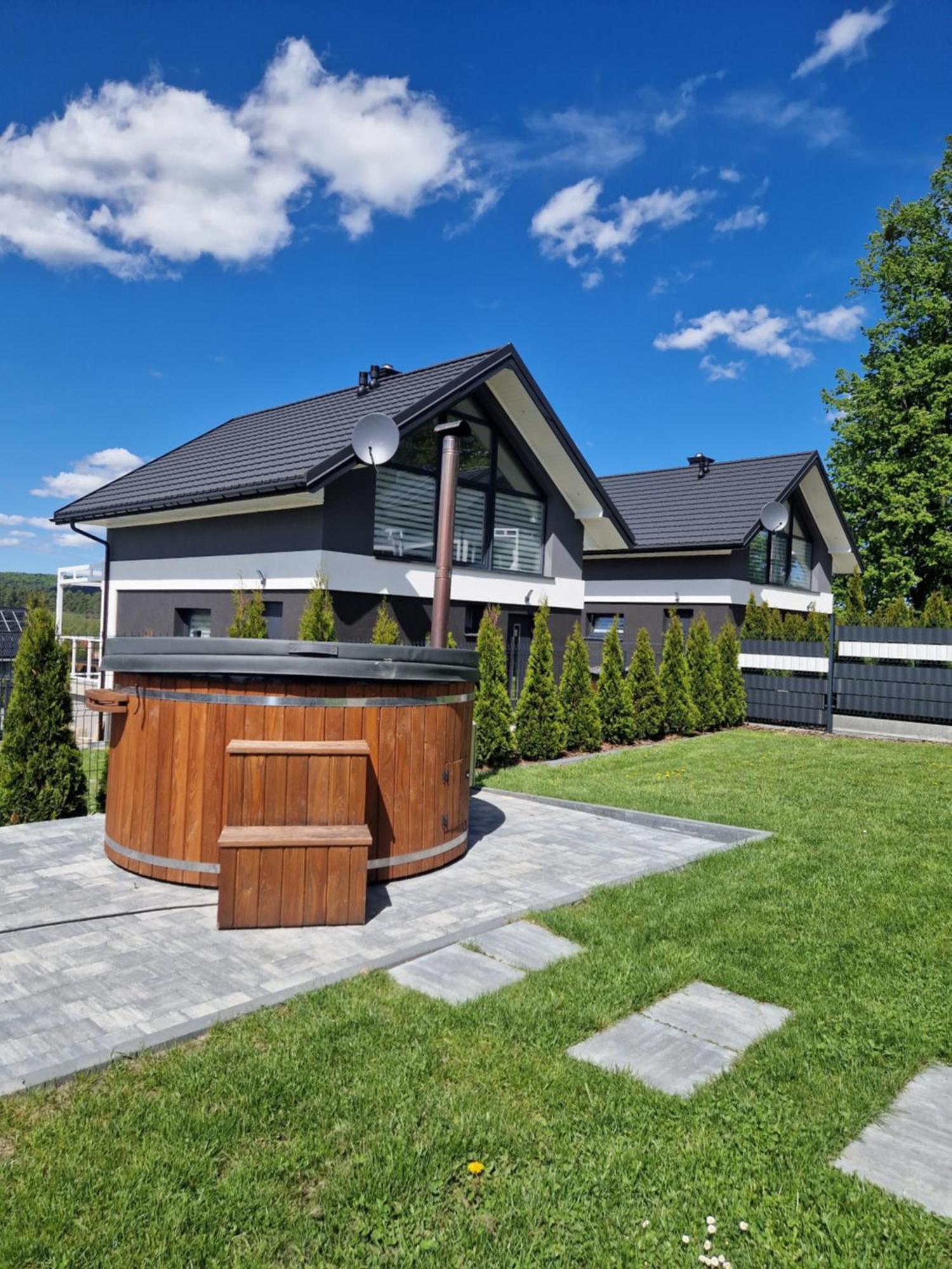 Na Roztoczu Aleja Lipowa B,g,j,k Sauna Jacuzzi Villa *