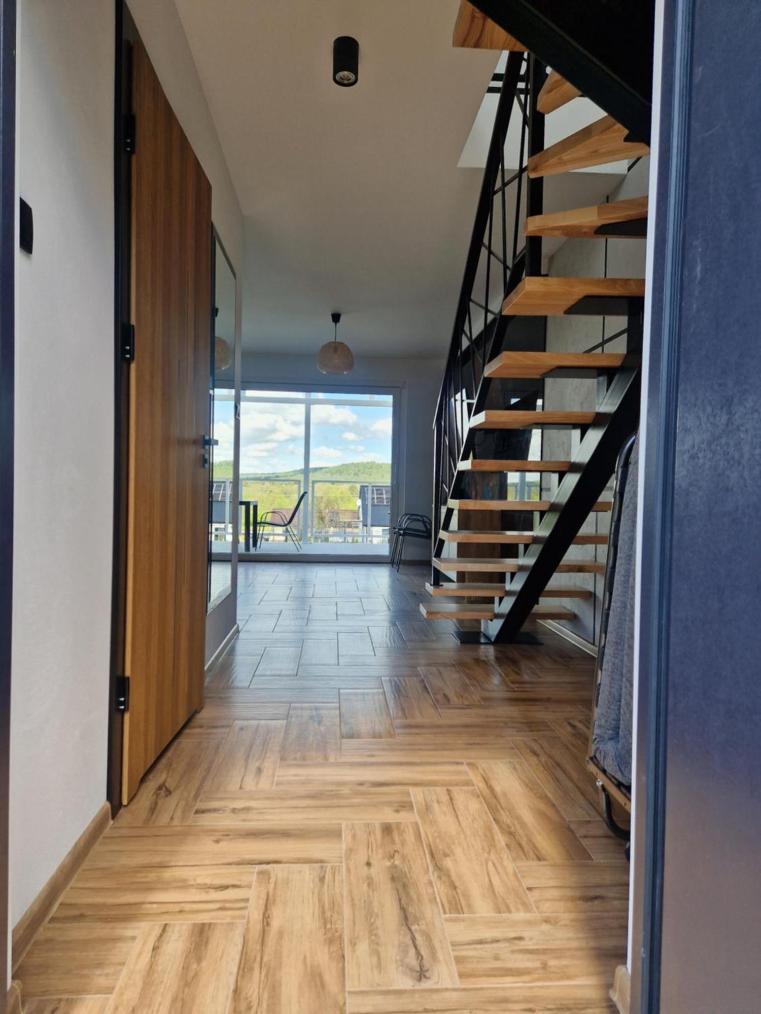 Villa Na Roztoczu Aleja Lipowa B,g,j,k Sauna Jacuzzi Zwierzyniec