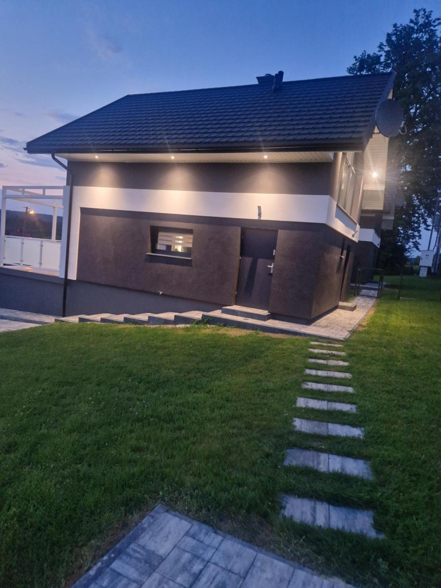 Na Roztoczu Aleja Lipowa B,g,j,k Sauna Jacuzzi